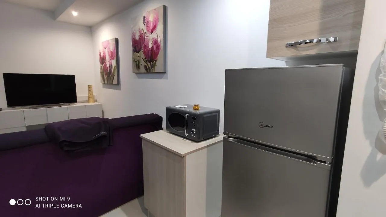 Aquamarine Sea Front Apartments - Elevated Ground Floor With Balcony And Yard Marsaskala