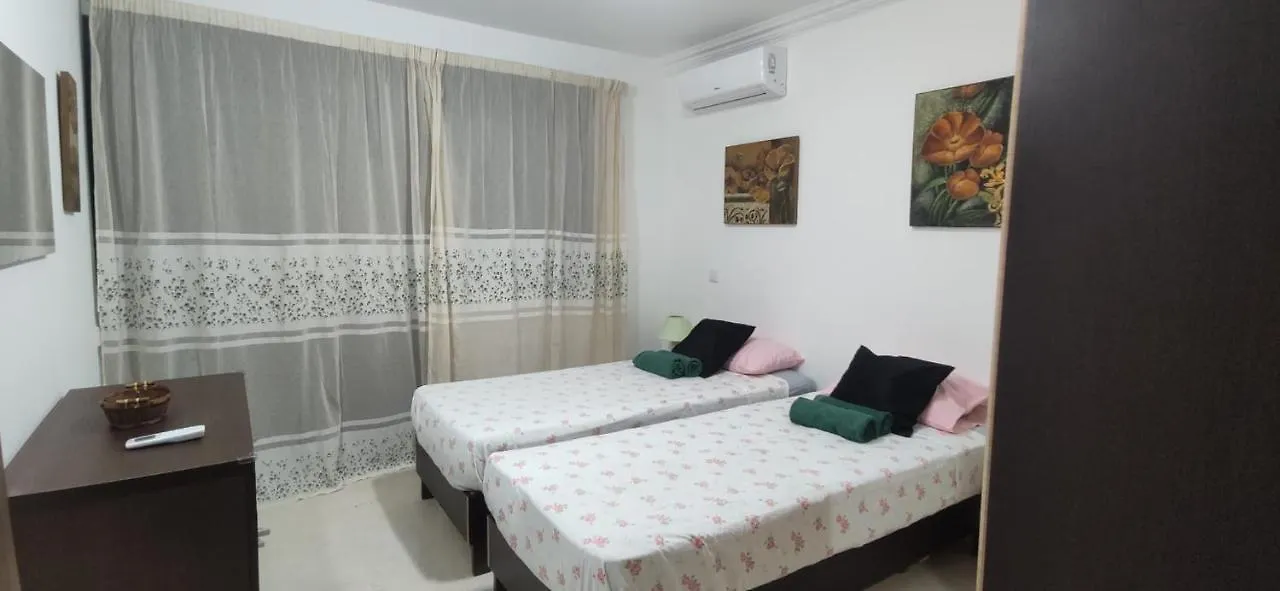 Aquamarine Sea Front Apartments - Elevated Ground Floor With Balcony And Yard Marsaskala Málta
